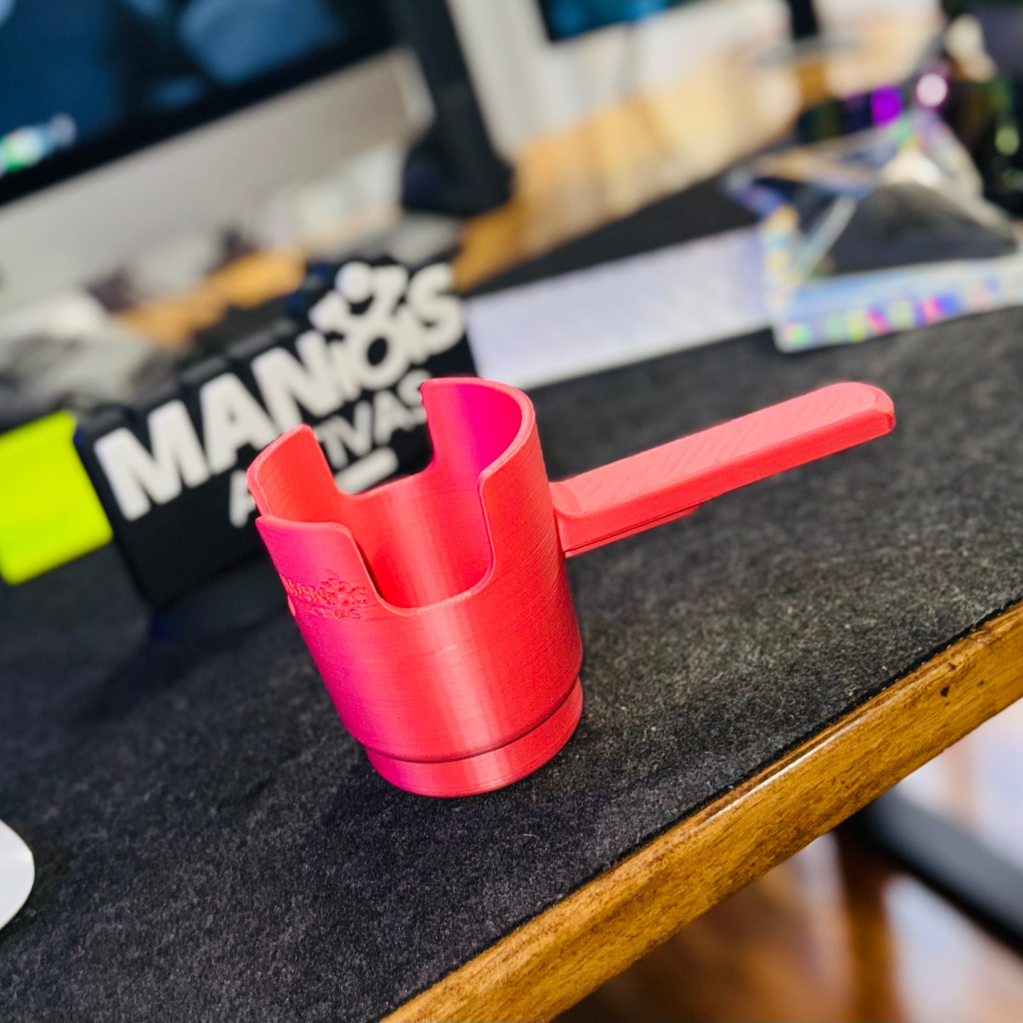 Portavasos “Quita tapón”