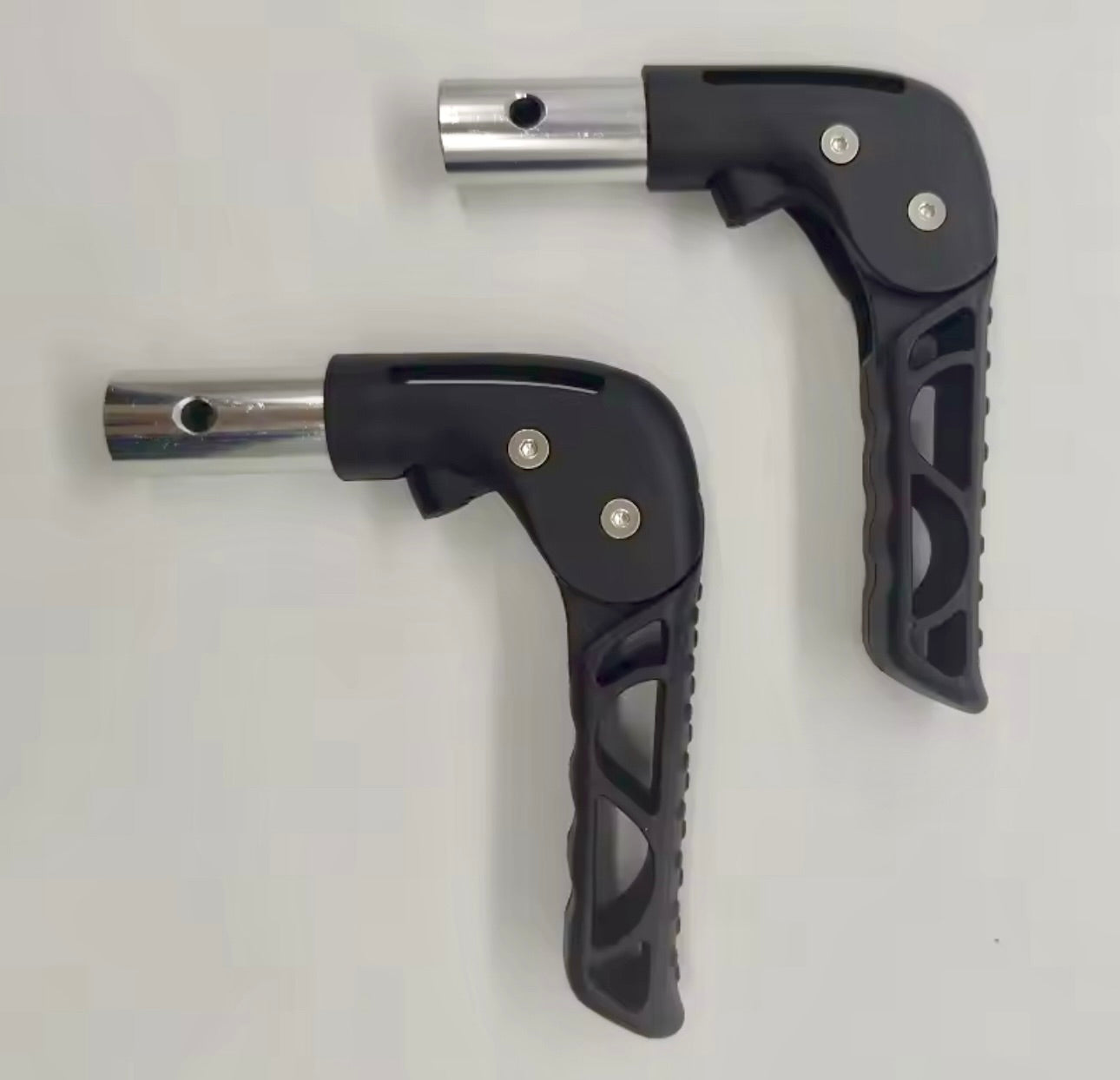 Empuñaduras de empuje abatibles